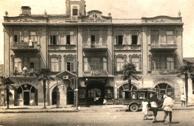 Здание гостиницы "Ривьера"